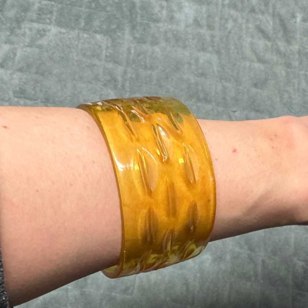 Vintage Plastic Bangle Bracelet, Translucent Yell… - image 1